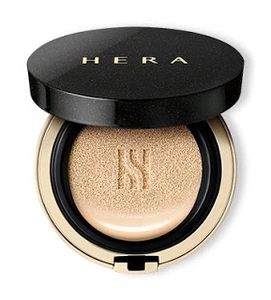 Hera Black Cushion