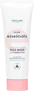 Oriflame Glow Essentials Face Wash With Vitamins E & B3