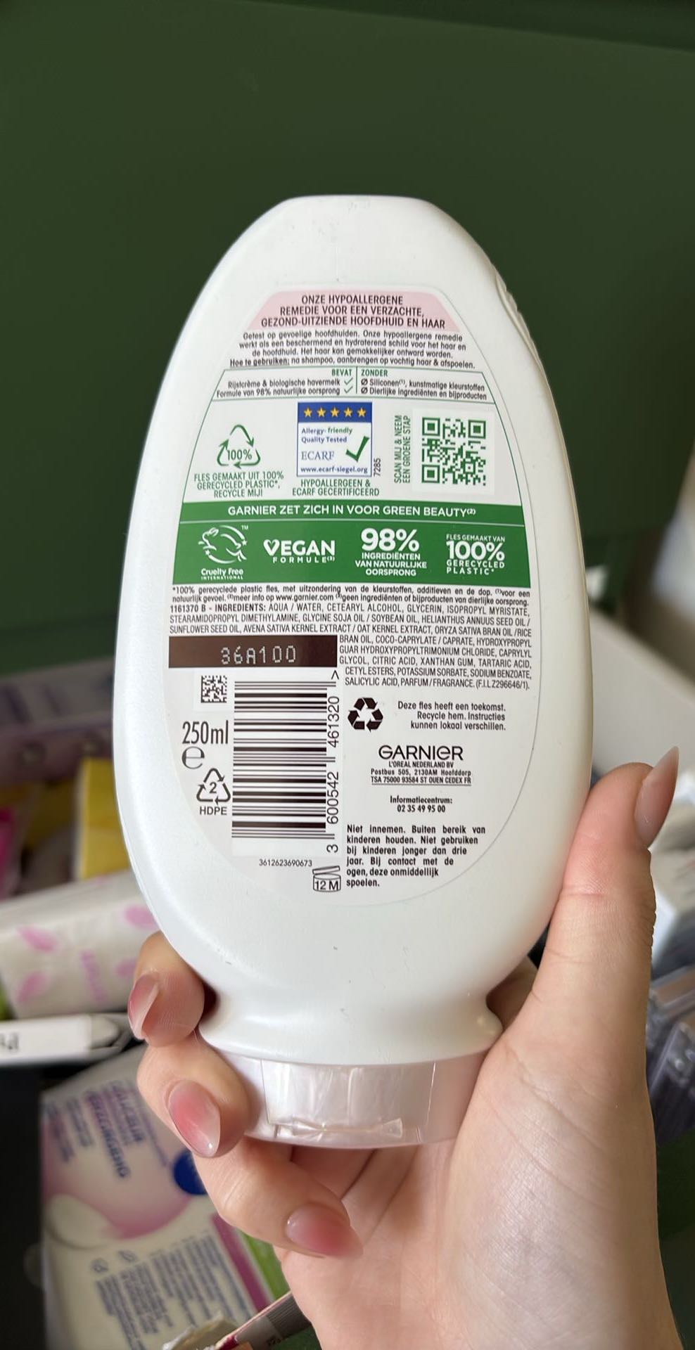 Garnier hypoallergenic baby 250 ml (VEGAN, 98% natural) (back label)