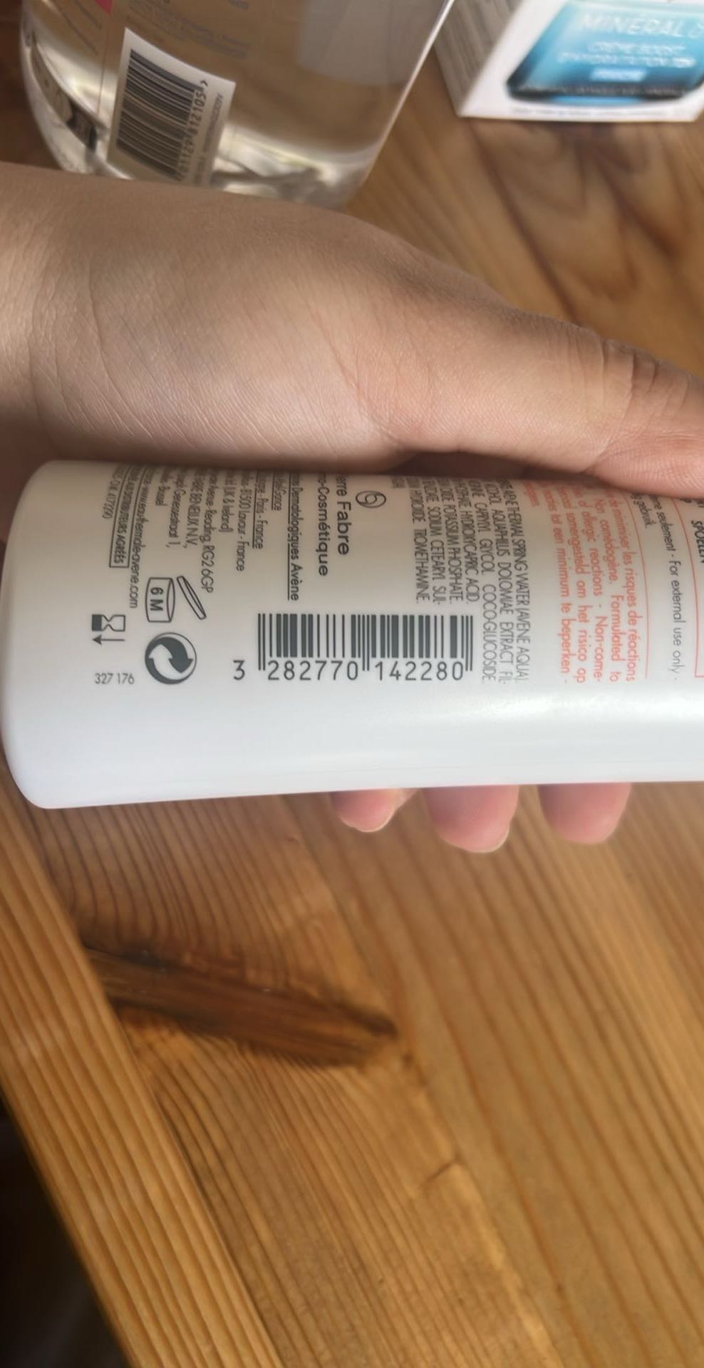 Eau Thermale (exact variant not visible, likely a facial cleansing or micellar lotion/toner)