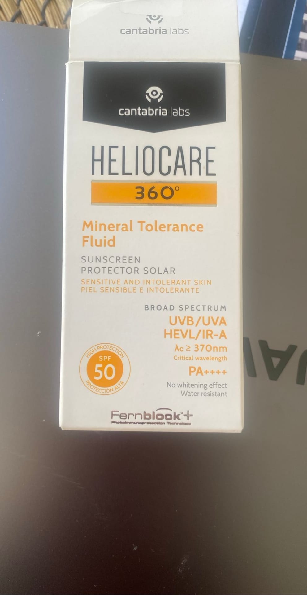 Heliocare 360 Mineral Tolerance Fluid SPF 50