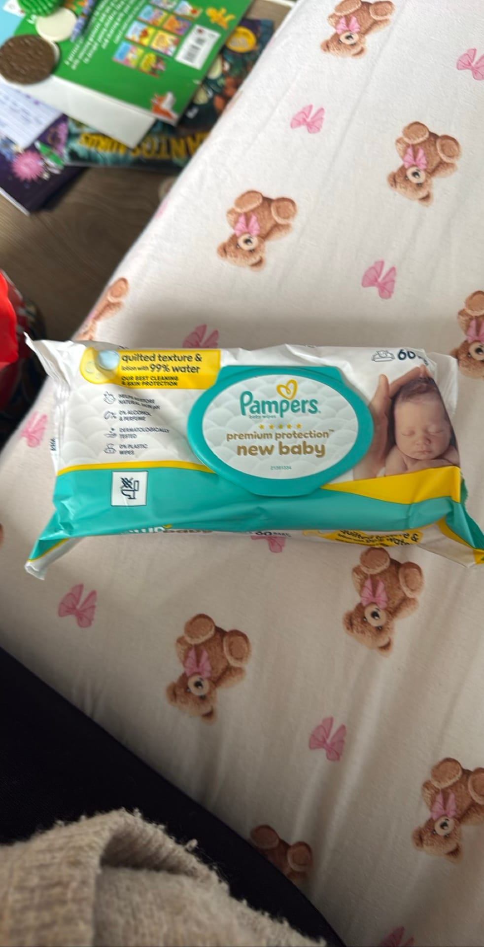 pampers Pampers Premium Protection New Baby 60 wipes