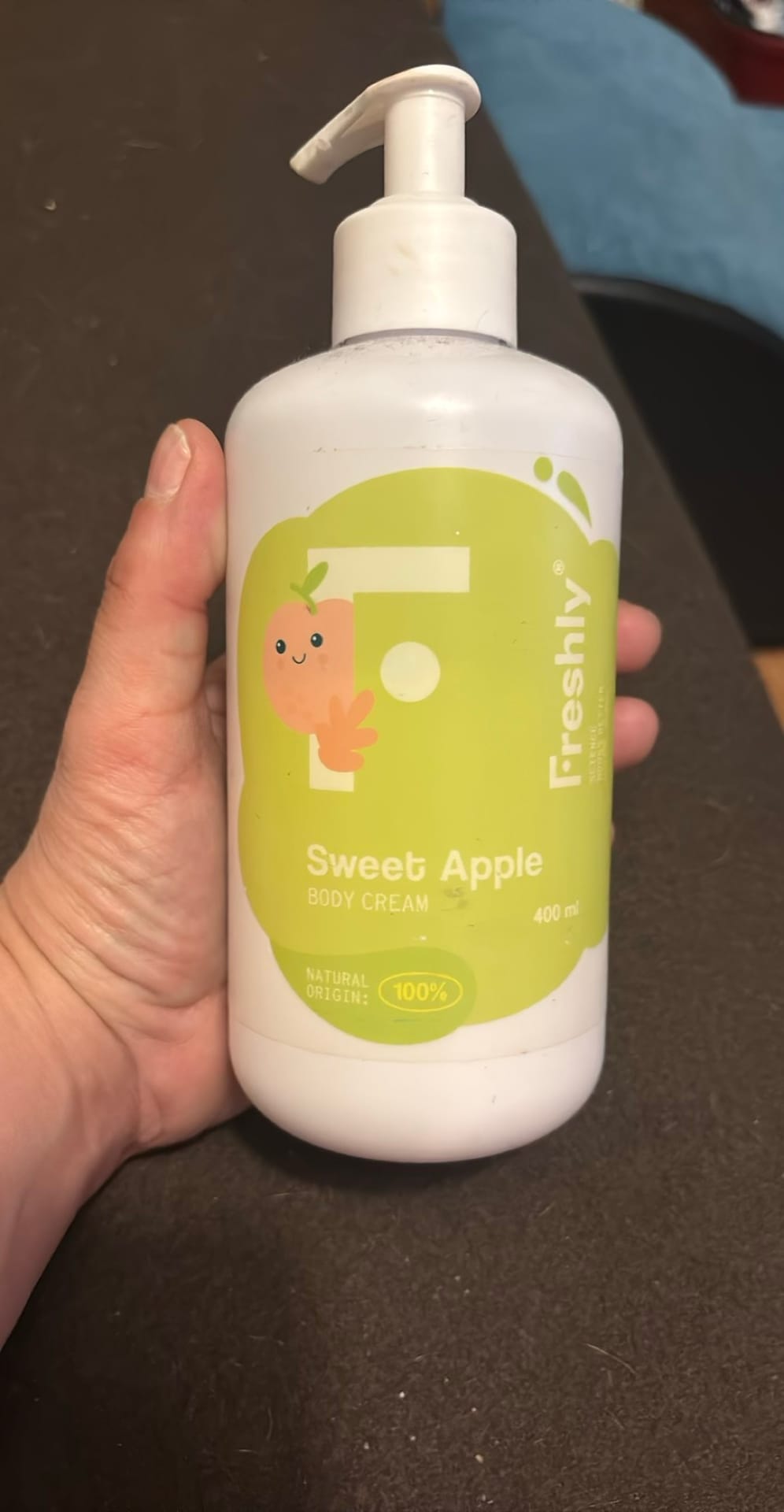 Freshy Sweet Apple Body Cream 400 ml
