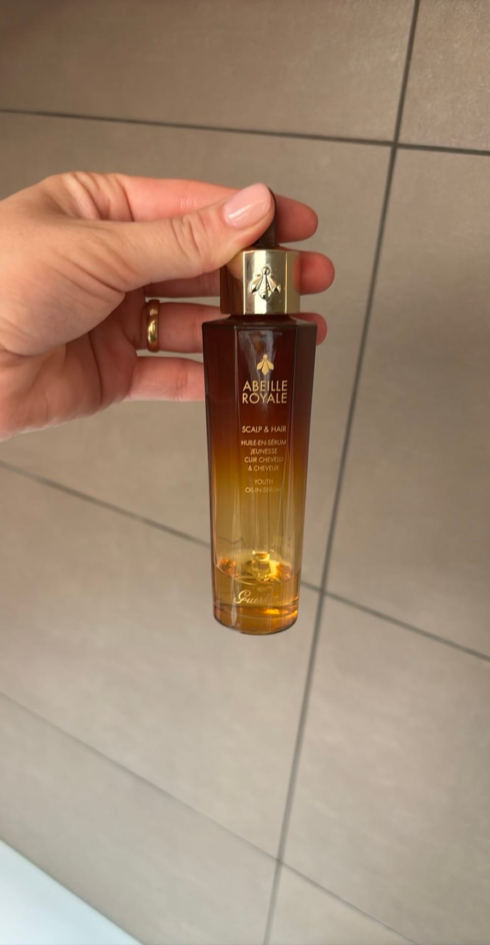 Abeille Royale Scalp & Hair Youth Oil-in-Serum
