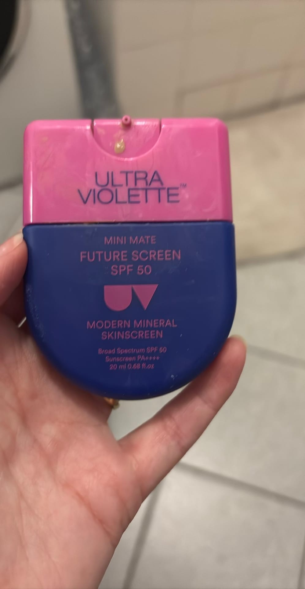 Mini Mate Future Screen SPF 50 UV Modern Mineral Skinscreen Broad Spectrum SPF 50 Sunscreen PA++++ 20 ml / 0.68 fl. oz.