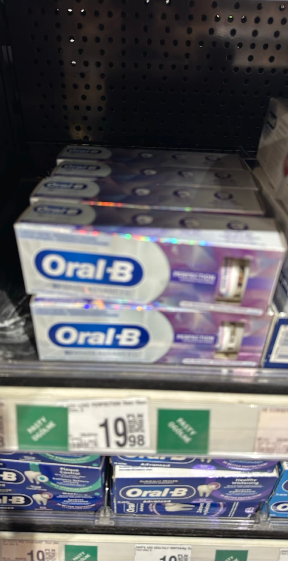 Oral-B replacement brush heads (purple iridescent variant, exact variant unclear)